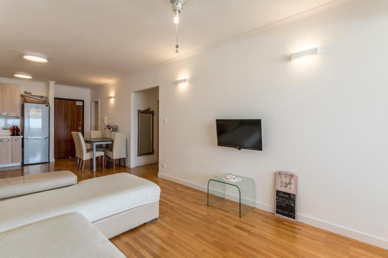 Velebis Superior Apartment - Luxurious One-Room Apartment With Jacuzzi - Prestigious Location By The Sea In The New City Center Of Znjan - Panoramic View Of The Sea And Islands - Free Garage Parking - Buralux Properties 斯普利特 外观 照片